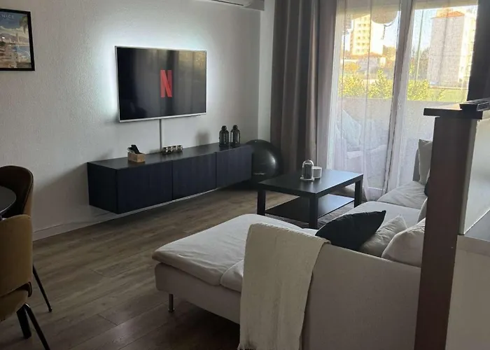 Appartement Olympie, Airport, Train And Tram Station Fully Equipped For 3 Peoples Nice