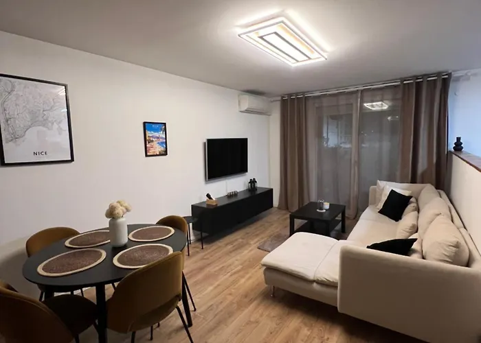 Appartement Olympie, Airport, Train And Tram Station Fully Equipped For 3 Peoples *